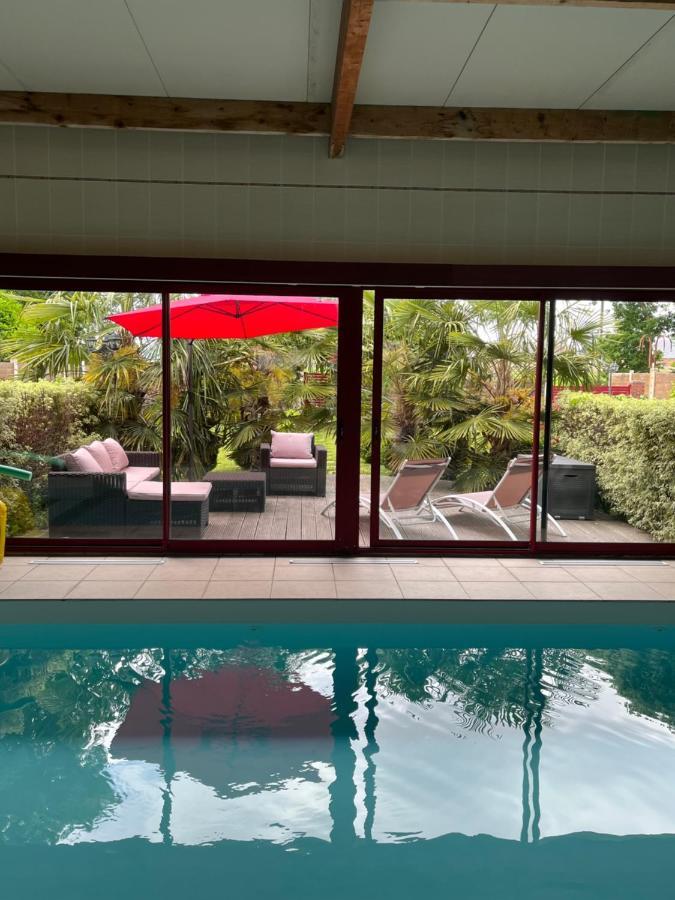 Bed and Breakfast Le Jardin Des Roses Gerponville Exterior foto